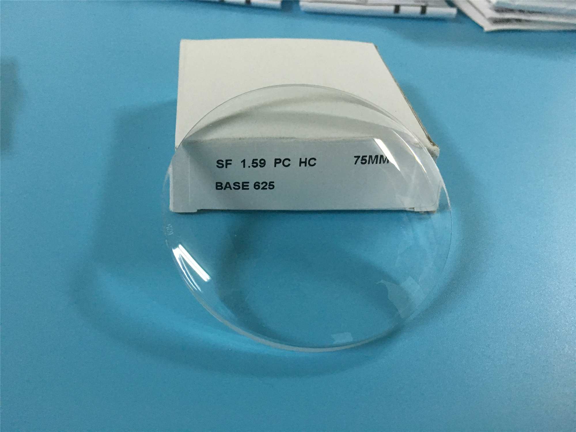 Optical Polycarbonate Lens Blanks 65/70MM Diameter 1.59 Index Hard